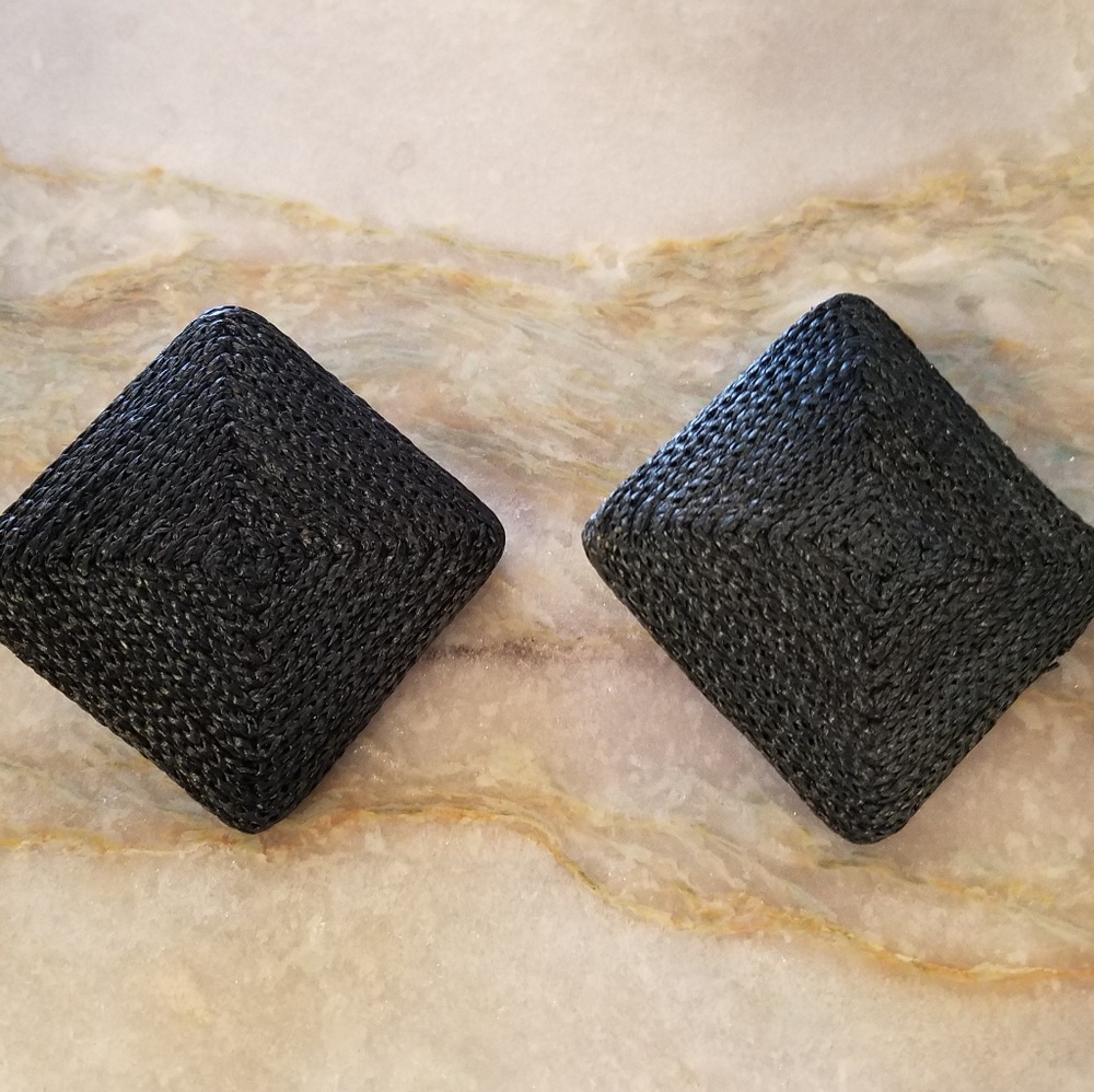 Vintage Post (rope) Earrings - Picture 1 of 4